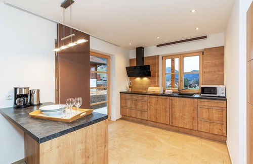 Unterwoessen Apartamento | Apartamento Bergwiesn, 131 m², 2-6 personas, 2 dormitorios, salón, cocina, baño / ducha / WC, WiFi