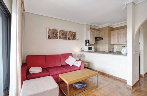 San Miguel de Abona Apartamento | Apartamento de vacaciones "Precioso En Golf De Sur" con piscina compartida,terraza privada y Wi-Fi