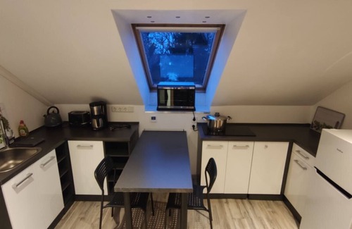 Neuenhagen bei Berlin Apartamento | Vacation apartment, fitter's apartment, fitter's room, NEW furnished 4 sleeping places