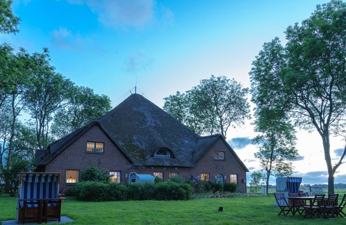 Welt Apartamento | Vacation apartment "Haubarg Windschuur 8" in Welt for 4 persons