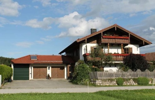 Aufham Apartamento | Apartamento Hochstaufen, 35m² DG