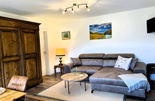 Utzerath Otro | Vacation apartment Humerich - Landgut Pfauenhof