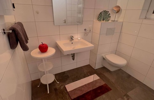 Utzerath Otro | Vacation apartment Humerich - Landgut Pfauenhof