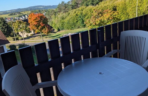 Ulmen Apartamento | Vacation apartment on the Maarberg - 4-bed vacation apartment on the Maarberg