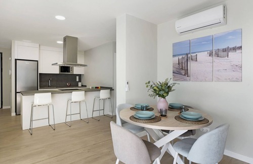 Los Gavilanes Apartamento | Apartamento de vacaciones 'Paraiso En Abades' con vistas al mar, Wi-Fi y aire acondicionado