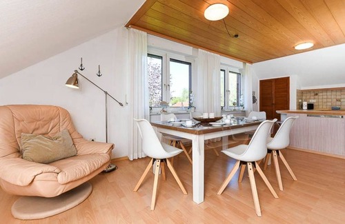 Westerholt Apartamento | Vacation apartment Rotbuche in Westerholt - Holiday apartment Rotbuche