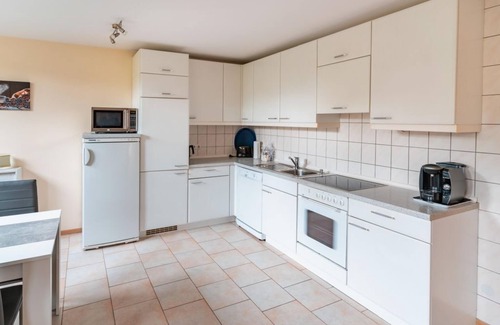 Zulpich Apartamento | Vacation apartment Radermacher - 4-bed vacation apartment Radermacher, shower/WC