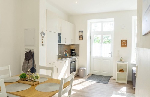Poppenbull Apartamento | Vacation apartment Sylt on the Holmhof near St. Peter-Ording with petting zoo