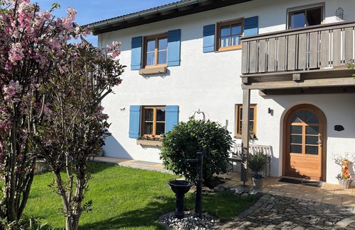 Teisendorf Apartamento | Vacation apartment Theissig | 5 pers. | 120 sqm