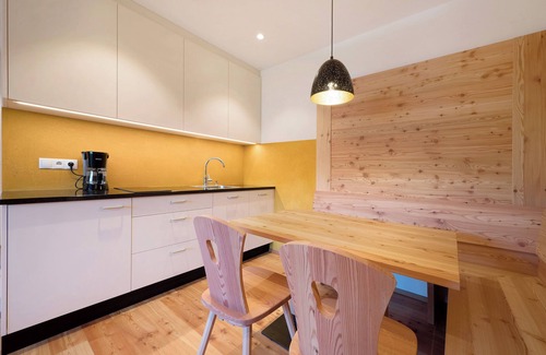 Feldthurns Apartamento | Apartamento de vacaciones "Teutenhofer Apfel" en la Granja con vistas a la montaña y jardín