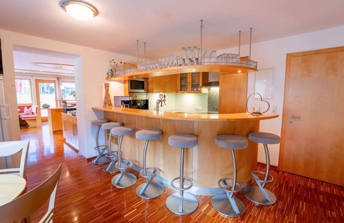 Damuels Apartamento | Vacation apartment "Uga Tal" with small terrace - Hotel Garni Krumbach