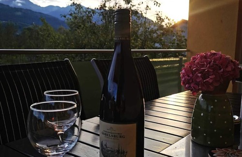 Satteins Apartamento | Vacation apartment with mountain view Holiday apartment with mountain view