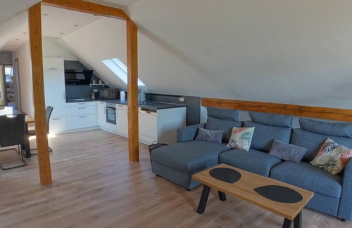Niederemmel Apartamento | Vacation apartment Weinblick