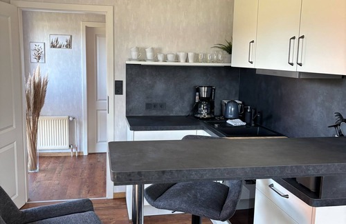 Osteel Apartamento | Vacation apartment with outdoor area, East Frisian coast, rural location