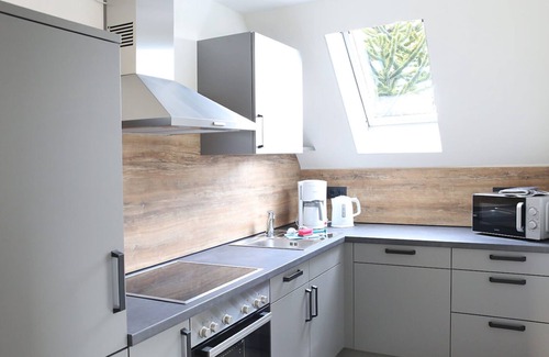 Weener Apartamento | Vacation apartment with heated indoor pool and sauna - Haus Meta Whg. 3
