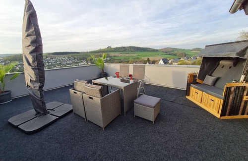 Meschede Apartamento | Vacation apartment zum Hasen, 100 sqm, 2 bedrooms, 1 living/bedroom, max. 5 persons