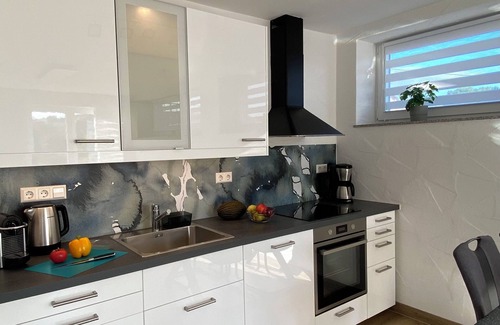 Lunebach Apartamento | Vacation apartment Zur alten Dorfschule