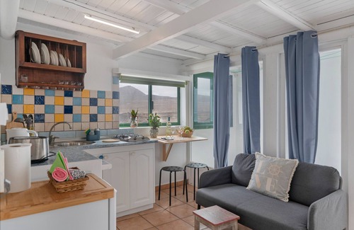 Caleta de Caballo Apartamento | Vacaciones 'Dangminzheng Atic' con vistas a la montaña y Wi-Fi