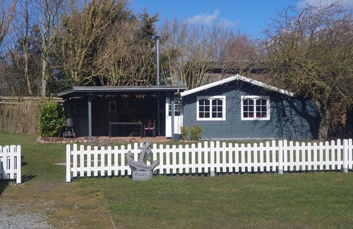 Burg auf Fehmarn Apartamento | Vacation apartment/apartment for 2 guests with 35m² in Fehmarn OT Sahrensdorf (163590)