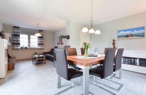Stubbenfelde Casa | Vacation home Seestrand - quiet idyllic location close to the beach