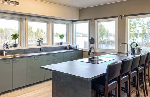 Verveln Casa | Alojamiento de 5 habitaciones en Kisa