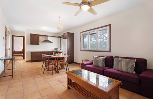 Playa San Juan Apartamento | Apartamento de vacaciones 'Finca La Calabacera Verde' con piscina compartida y Wi-Fi