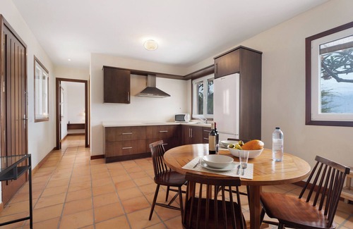 Playa San Juan Apartamento | Apartamento de vacaciones 'Finca La Calabacera Verde' con piscina compartida y Wi-Fi