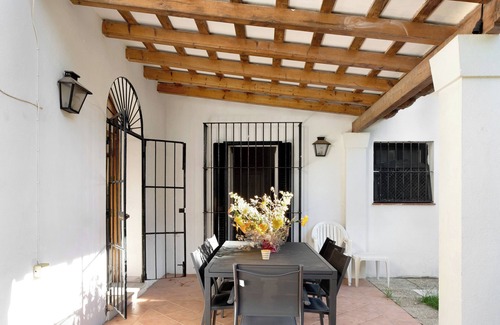 Cabo Roche Casa | Casa de vacaciones "El Mirlito" con terraza privada, jardín privado y Wi-Fi