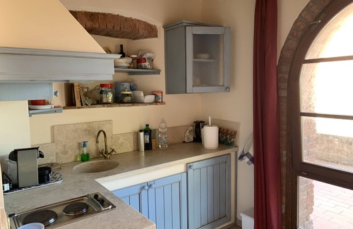 Campiglia Marittima Condominio | Vacation house with pool and garden