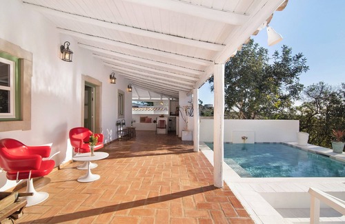Sao Bras de Alportel Casa | Casa de vacaciones "Almóada - Eclectic Boutique" con vistas a la montaña, piscina y Wi-Fi