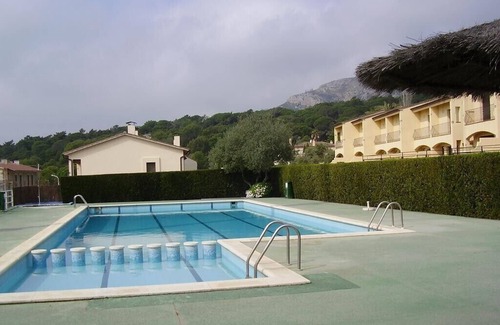 Torroella de Montgri Casa | Casa vacaciones en Costa Brava: jardín privado, piscina comunitaria.