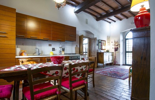 Figline e Incisa Valdarno Casa | Casa de vacaciones en Madonna Del Cesto con 3 habitaciones, capacidad 6