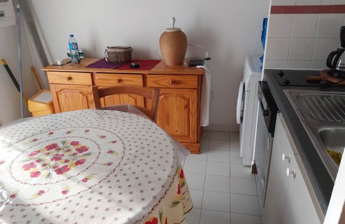 Vic-la-Gardiole Casa | Vacation home 5 minutes from the sea by car between Sete and Montpellier.