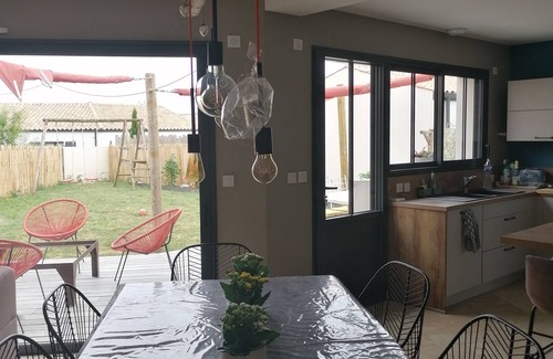Marsilly Casa | Vacation home 7 kms from the port of la rochelle and île de ré