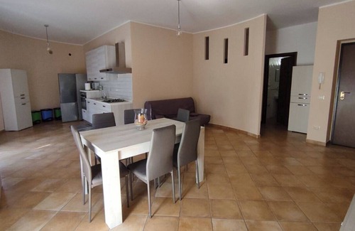 Mondragone Apartamento | Vacation home 900 meters from the sea, 30 minutes from Naples airport
