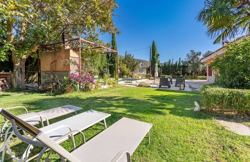 Nigüelas Casa | Casa rural "A Pie De Sierra Nigüelas" con vistas a la montaña, piscina privada y Wi-Fi
