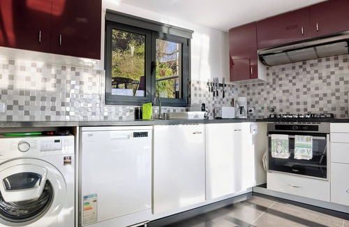 Cova Casa | Casa de vacaciones "Alojamento de Crasto - Gerês" con piscina y Wi-Fi
