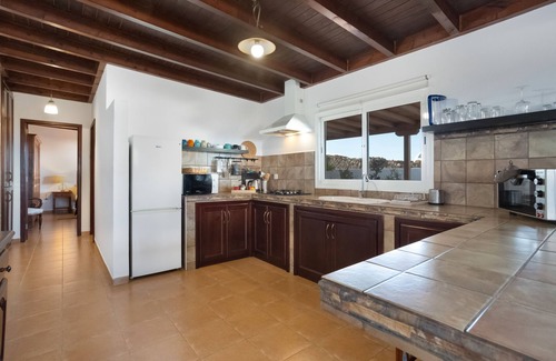 El Cuchillo Casa | Casa de vacaciones 'Almar' con vistas al mar, terraza privada y Wi-Fi