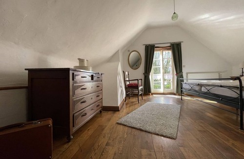 Nasingen Otro | Casa de vacaciones Altes Backhaus - Casa de vacaciones de 4 camas "Altes Backhaus"