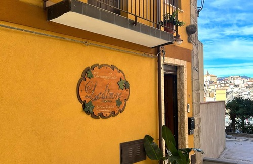 Motta Camastra Apartamento | Vacation home " Antico Borgo a passi dalle Gole Alcantara" apartment NOCE