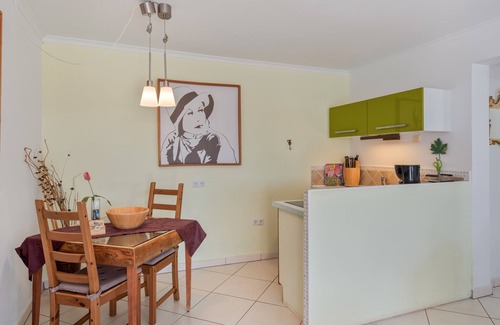 Las Brenas Casa | Casa de vacaciones 'Bianca Cactus' con vistas al mar, terraza privada y Wi-Fi