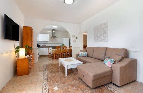 Pájara Casa | Casa de vacaciones 'Buganvilla' con vistas al mar y Wi-Fi