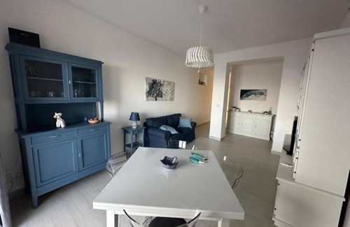 Capo Mulini Casa | Vacation home by the sea, for couples and families, in the typical village of Capomulini.