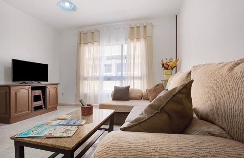 Gran Tarajal Casa | Casa de vacaciones "Casa Rosi" con vistas a la montaña y Wi-Fi