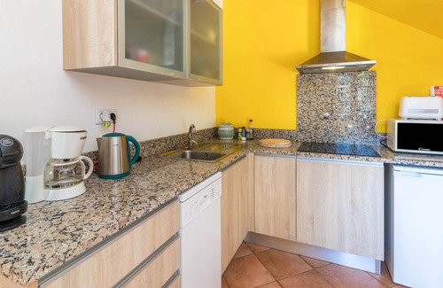 Camacha Casa | Casa de vacaciones "Casa Lima" con vistas a la montaña, terraza privada y Wi-Fi