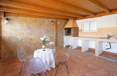Agüimes Casa | Casa de vacaciones "Casa Los Abuelos 2" con vistas a la montaña, terrazas privadas y Wi-Fi