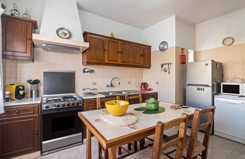 Pera Casa | Casa de vacaciones "Casa Rocha" con vistas al mar, 2 terrazas privadas y Wi-Fi