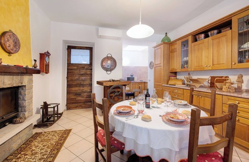 Villongo Casa | Casa de vacaciones "Cascina Nonna Nina" con terraza privada y 2 balcones