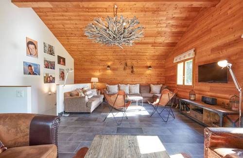 Vex Casa | Casa de vacaciones Hiboux by Interhome