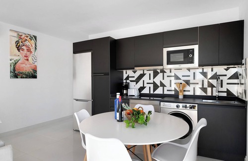 La Santa Casa | Casa de vacaciones 'Coral 5' con terraza compartida, Wi-Fi y aire acondicionado